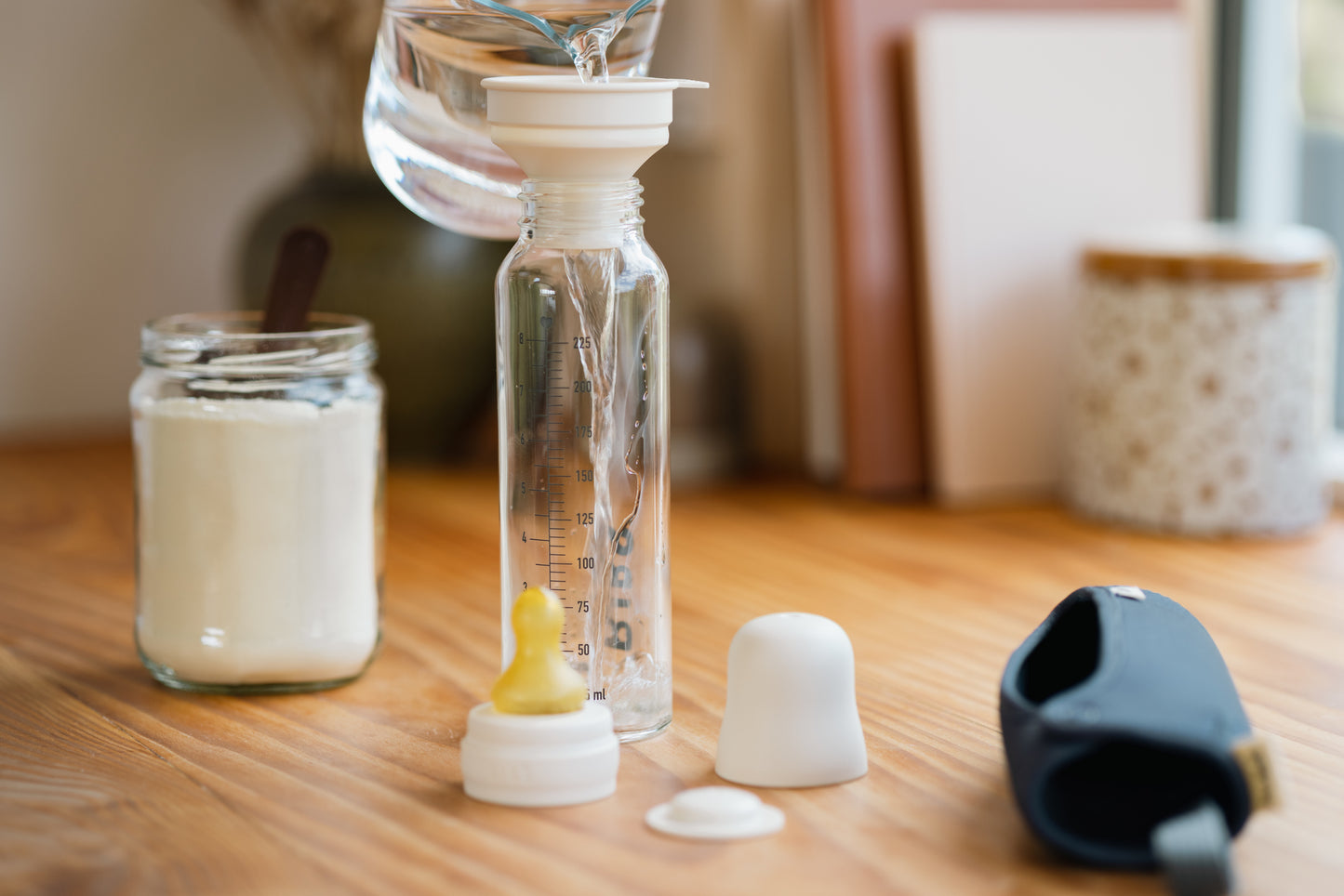 Glass bottle, 225ml, BIBS