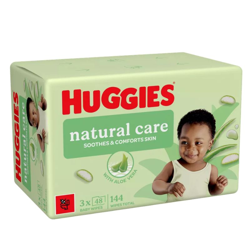 Huggies mitrās salvetes Natural Care lielais iepakojums - 3x48gab. Redzams iepakojums no priekšpuses.