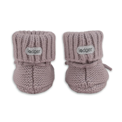 Lodger Slipper Merino vilnas čībiņas rose krāsā. Redzamas no aizmugures.